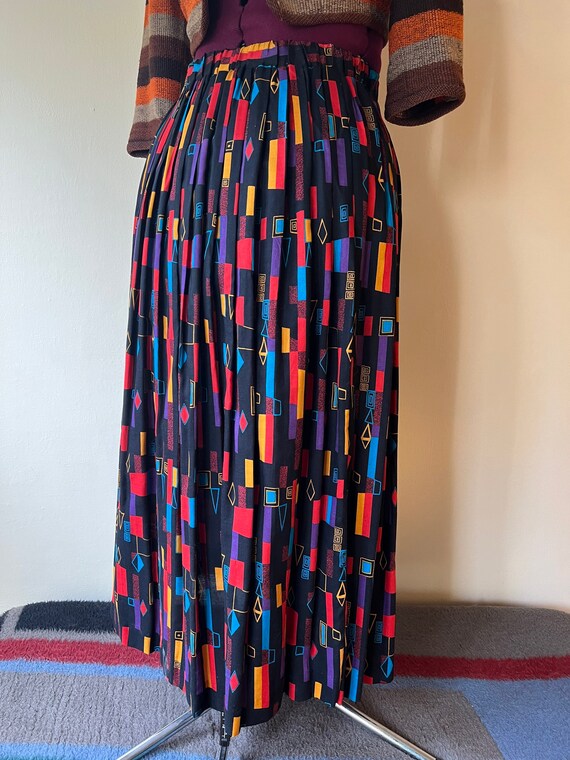 Bold Vintage Geometric Rainbow Skirt || Medium ||… - image 3