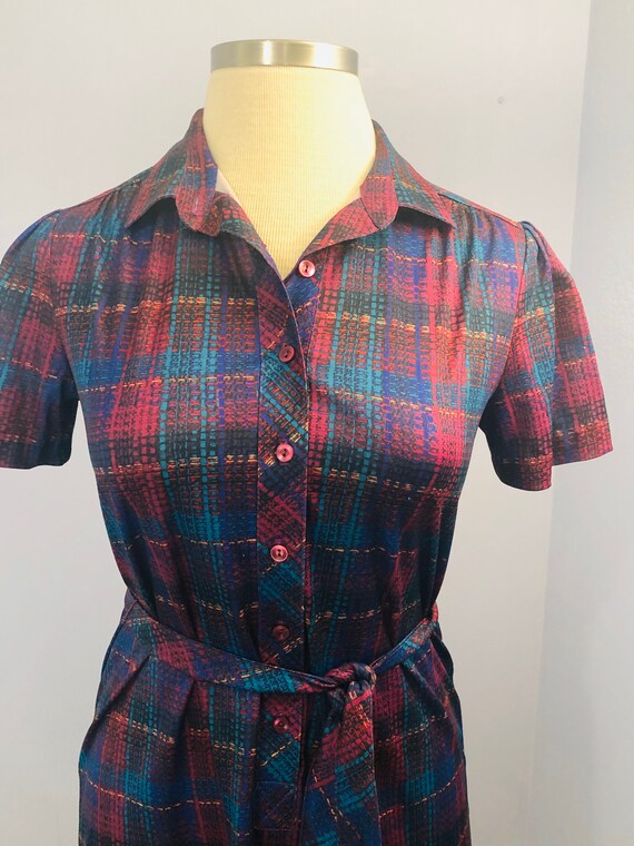 1970's Belted Plaid Shirt Dress in Jewel Tones ||
