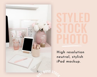 Moodboard floreale rosa Foto in stile desktop / Mockup per iPhone iPad (Immagine digitale / Foto in stile / Immagini d'archivio / Blog Stock / Immagine blog)