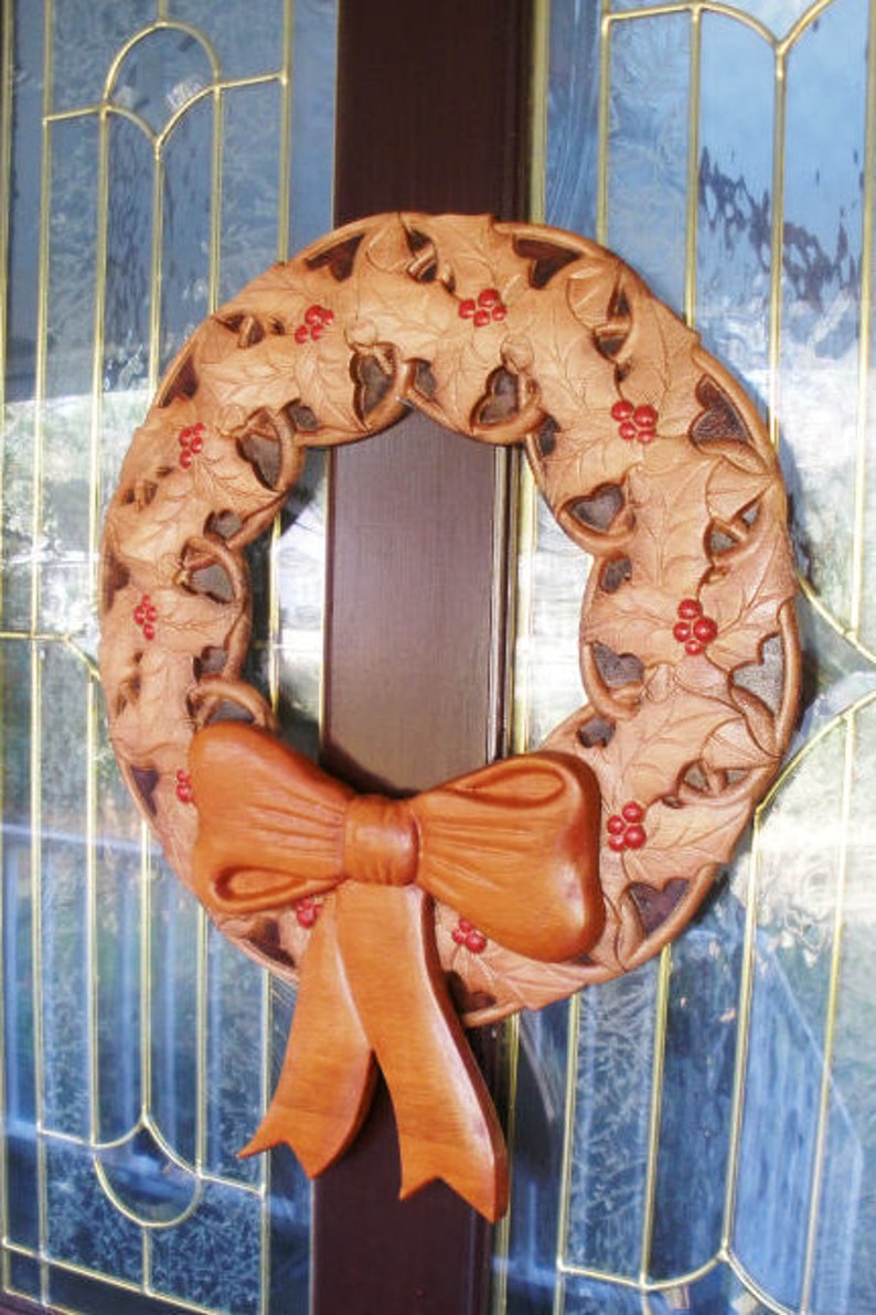 Wooden Christmas Wreath, Christmas Decoration, Wooden Christmas Present, Housewarming Decor, Christmas Wreath for Front Door, Holiday Decor image 2