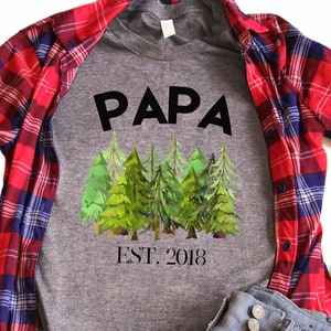 Custom Papa Shirt, Papa Shirt, Papa to Be, New Papa Shirt, Pregnancy Reveal, Papa Gift, Papa TShirt, Papa T Shirt, New Papa Gift - Item 6158