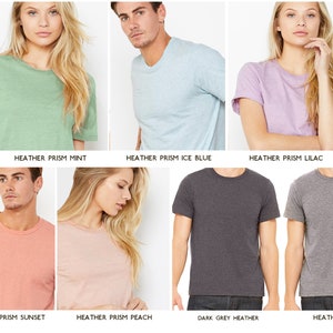 Puede incluir: Un conjunto de diez camisetas en varios colores, incluyendo heather prism mint, ice blue, lilac, sunset, peach, dark grey heather y heather grey.
