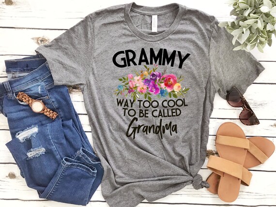 Flower Grammie T-Shirt Grandma Christmas Birthday Gift Tee Flower Grammie T-Shirt Grandma Christmas Birthday Gift Tee