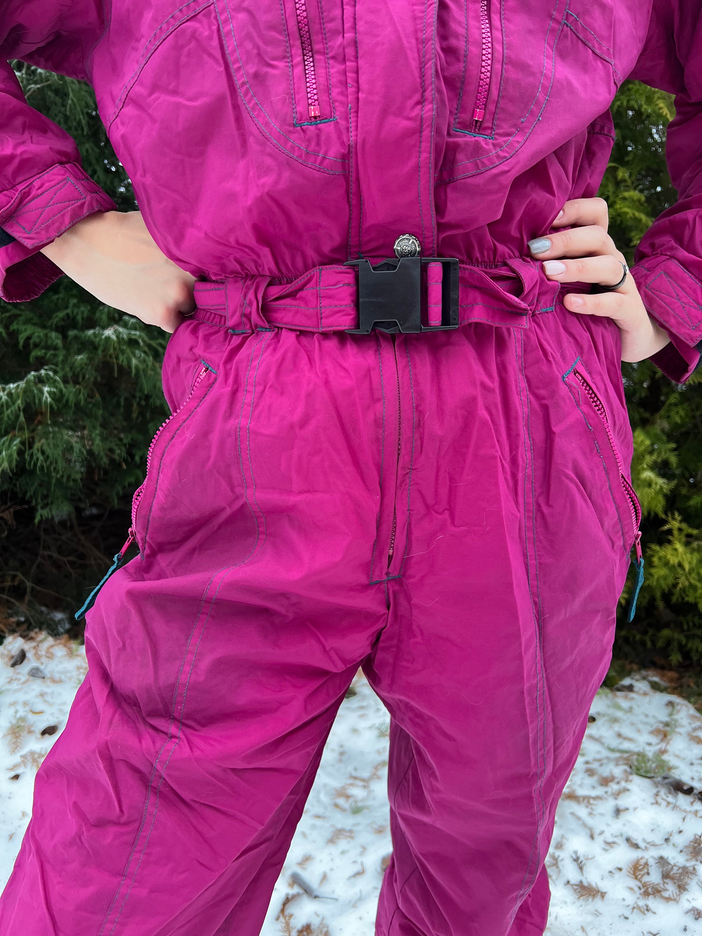 vintage-80s-vine-red-colored-ski-suit-women-one-piece-snowsuit-hipster