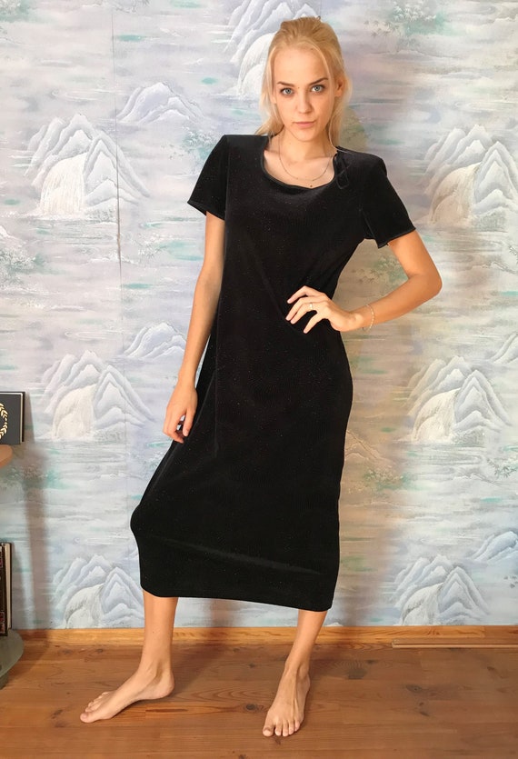 Black Long Velvet Maxi Dress Dark Short Sleeve Sexy Bodycon Fitting Evening Party Dress Elegant Dress Large Size - Etsy Black Long Velvet Maxi Dress Dark Short Sleeve Sexy Bodycon Fitting Evening Party Dress Elegant Dress Large Size - Etsy