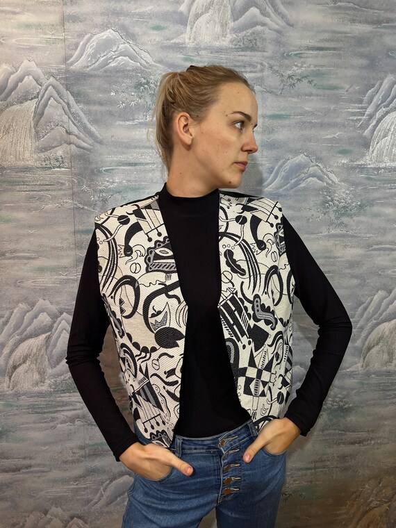 Freesia Tapestry Vest