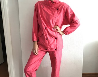 Vintage Two Piece Jumpsuit Pale Pink Surfing Suits Overalls Medium to Large Size Surfstyle Nylon Activewear Suit Sport Suit 2 pc Windbreaker
