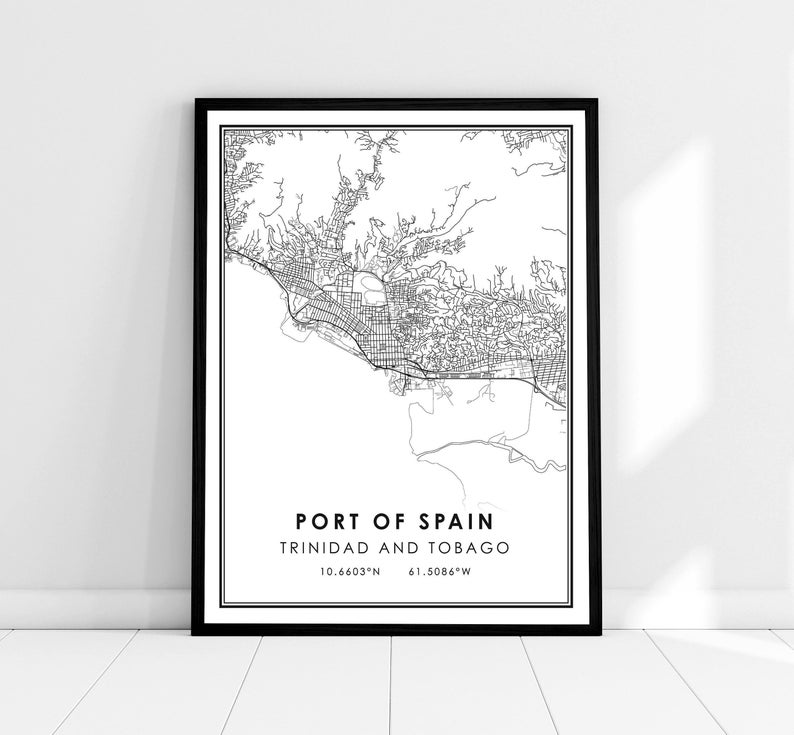 Puede incluir: Impresi&oacute;n de mapa de arte de l&iacute;nea en blanco y negro de Puerto Espa&ntilde;a, Trinidad y Tobago. El mapa muestra las calles de la ciudad y los alrededores. El texto "Port of Spain, Trinidad and Tobago" y las coordenadas "10.6603&deg;N 61.5086&deg;W" est&aacute;n impresas debajo del mapa.
