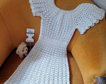 Handmade Crochet Lace Linen Dress: White Girl's Dress
