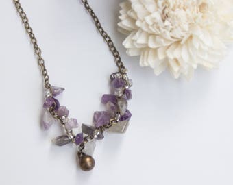 Long necklace with stones
