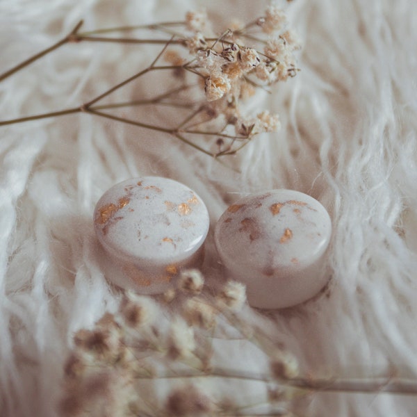 luna y oro - elegantes tapones para los oídos de boda - además de orejas con efecto piedra y oro