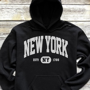 New York Sweatshirt | New York Hoodie | Retro Vintage New York Hooded Sweatshirt | Distressed Sweater College University Style NY Gifts