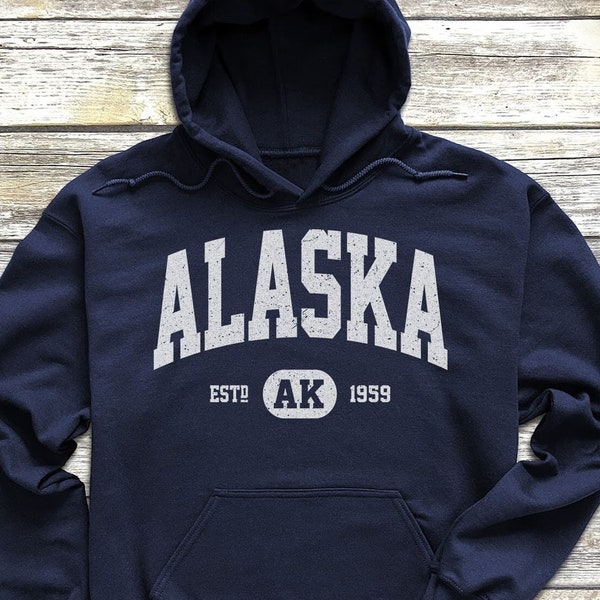 Alaska Hoodie Alaska Sweatshirt Hooded Sweater Classic Vintage Alaska Cruise Sweatshirt Vacation Gift Shirt AK Native Art Print