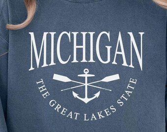 Michigan Sweatshirt Comfort Colors Great Lakes State Crewneck Sweater Beach Coverup Pullover, Souvenir Upper Peninsula Lake Michigan Gifts