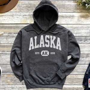 Alaska Hoodie | Alaska Sweatshirt Hooded Sweater| Retro Vintage Alaska Cruise Sweatshirt Alaska Gift Shirt AK Native Art Print