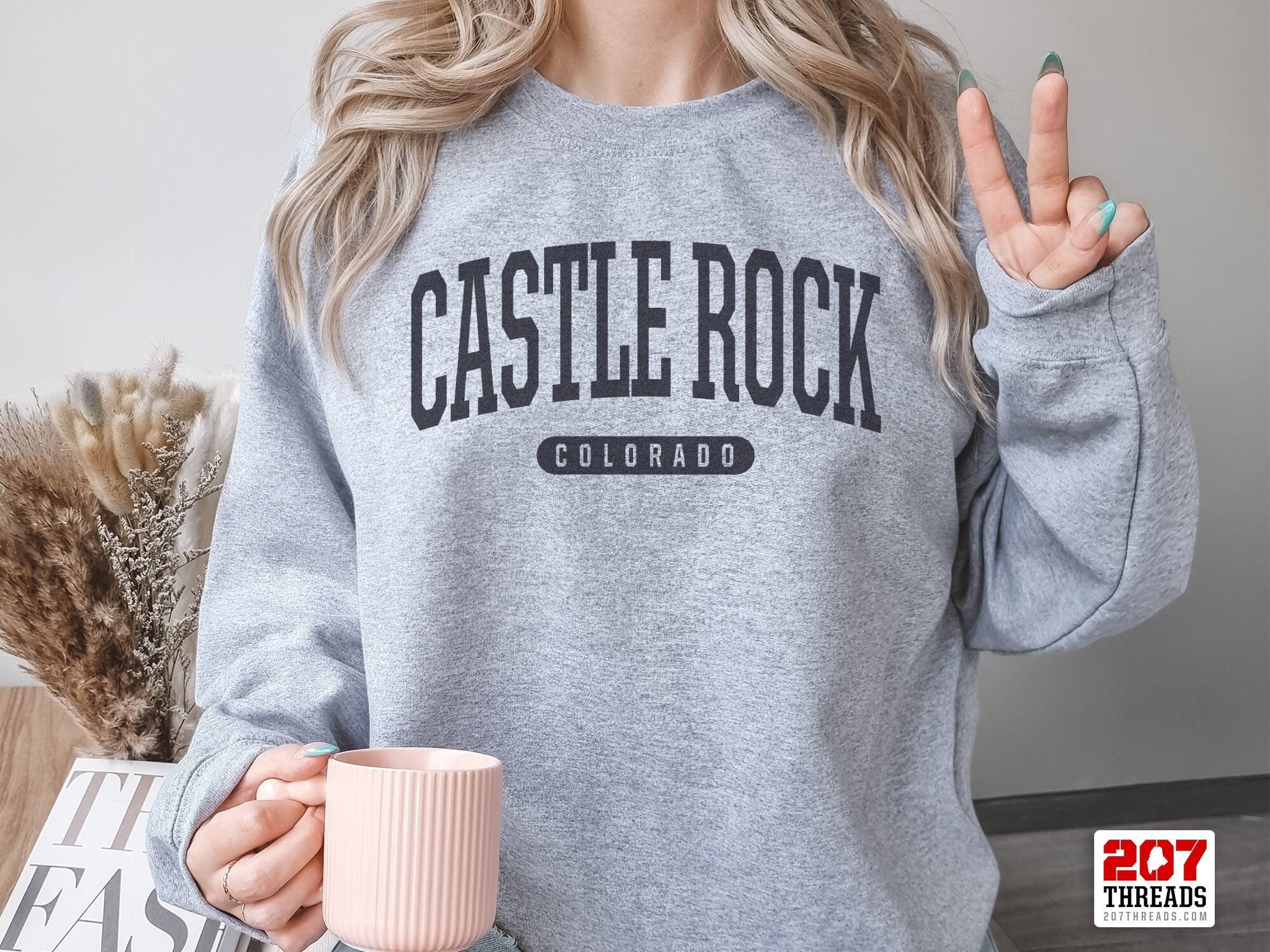Castle rock sweatshirt hotsell