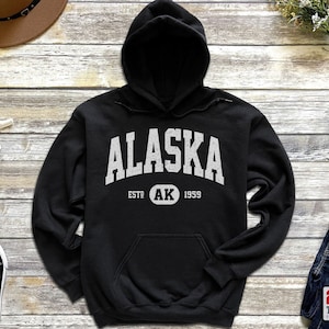 Alaska Hoodie | Alaska Sweatshirt Hooded Sweater| Retro Vintage Alaska Cruise Sweatshirt Alaska Gift Shirt AK Native Art Print