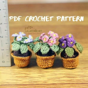 CROCHET PATTERN mini potted violet- Crochet little flower pot- Crochet dollhouse decor flower - PDF instant download