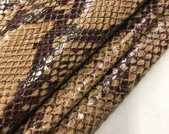 LEATHER SKINS PYTHON Print/Natural Tan Brown Python Snakeskin Printed Pigskin Leather/Realistic Looking Python Leather print/thickness 0.7mm
