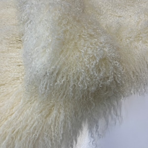 Cream Off-White MONGOLIAN LAMBSKIN/ Tibet Lambskins/Curly Long Hair Genuine LAMBSKIN/Size 24”x8”