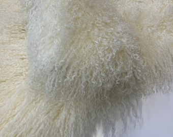 Cream Off-White MONGOLIAN LAMBSKIN/ Tibet Lambskins/Curly Long Hair Genuine LAMBSKIN/Size 24”x8”