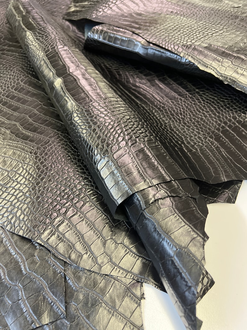 irving crocodile embossed leather sneaker