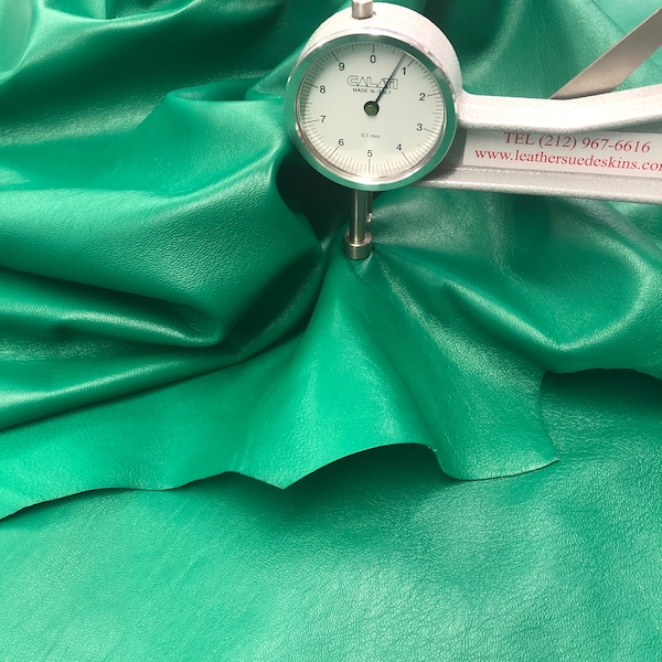 LEATHER Emerald Green 6"x6" Nappa LAMBSKIN LEATHER, Top Quality Soft Luxurious supple lambskin italian leather for sewing