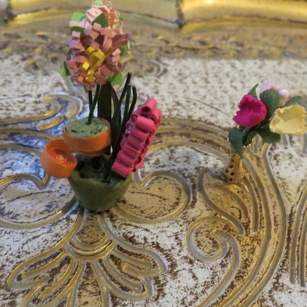 Vintage Dollhouse Flowers in Vases circa 1970s Silver Paper Clay Materials