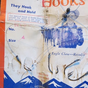 Vintage Set of Size 4 Eagle Claw Snelled Fishing Hooks circa 1970s New Open