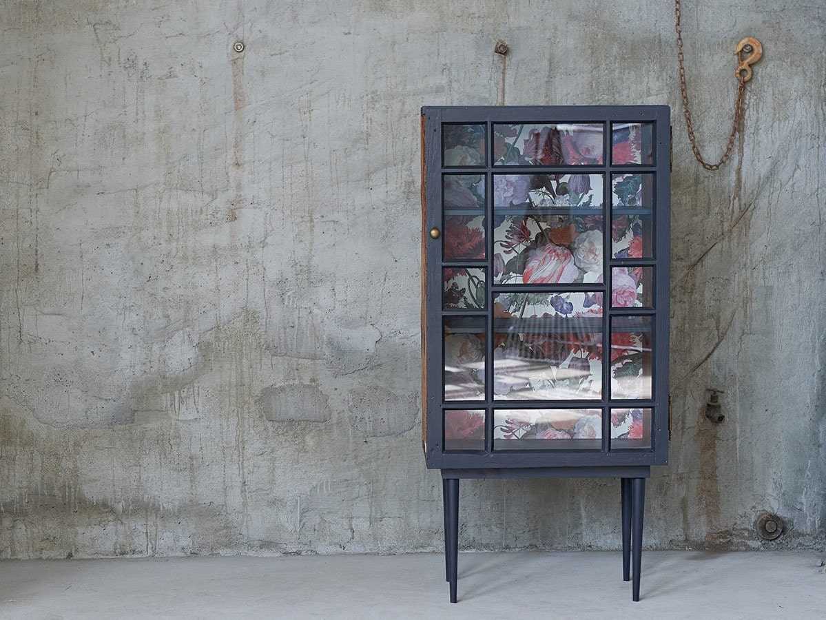 Vieux bois Charmant Sideboard