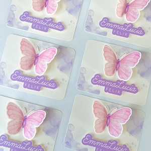 Tarjetas personales para regalos con diseño de mariposa.