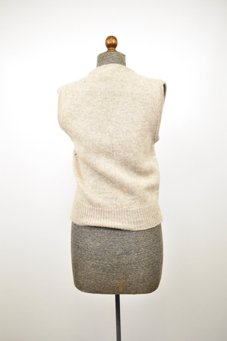 1980s Cream Tan Beige Knit Wool Pull Over Hound Dog Sweater Vest Hunting English Riding Equestrian Classic Preppy Woman/'s SmallMedium
