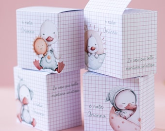 A box for confetti (not included) or a small item for a duck-themed baby shower or baptism. Free favors for guests.
