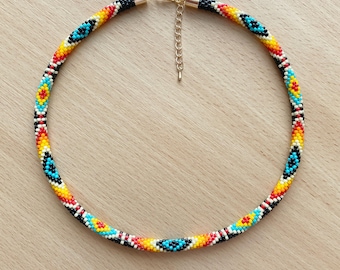 Inheems geïnspireerde kralenketting Etnische ketting Zuidwest traditionele kleuren India-stijl sieraden