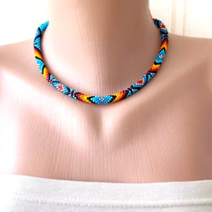 Native Style Perlenkette, ethnischer Südwesten Schmuck, indianische traditionelle Farben