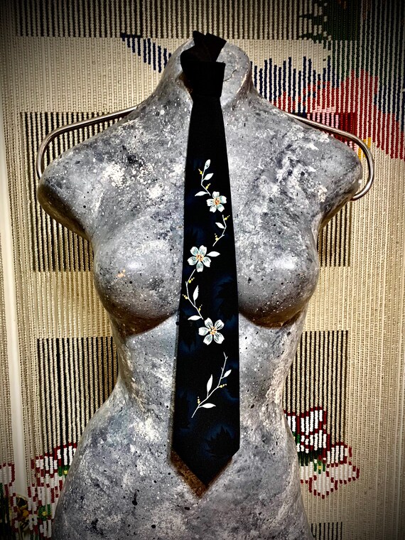 Neck Tie ~|~ 1950s ~|~ Black Tie Hand Painted Silk