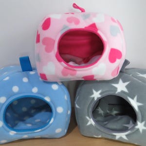10&quot; Cosy fleece Guinea pig bed, hide cave pod house