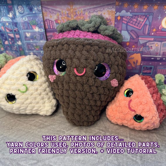 Valentine's Day Crochet Pattern | Strawberry Plushies | 6 in 1