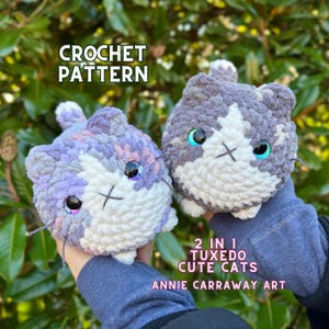 Puede incluir: Patrón de crochet para dos gatos lindos en colores de esmoquin. Los gatos están hechos con un hilo suave y esponjoso y tienen ojos grandes y brillantes. El patrón se llama "2 en 1 Tuxedo Cute Cats" de Annie Carraway Art.