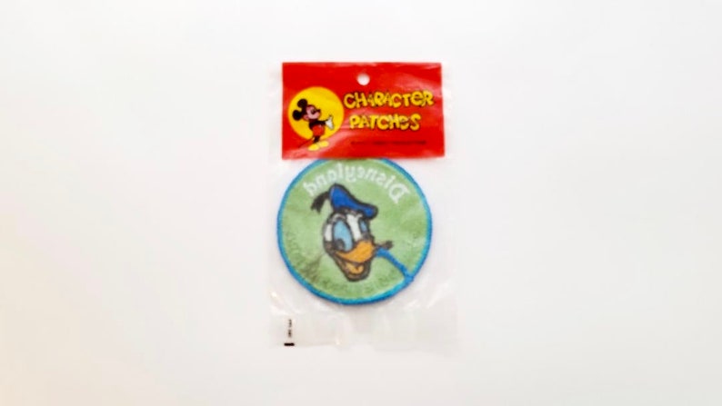 Disneyland Vintage Donald Duck Patch from the 1970/'s Souvenir Disney Collectible