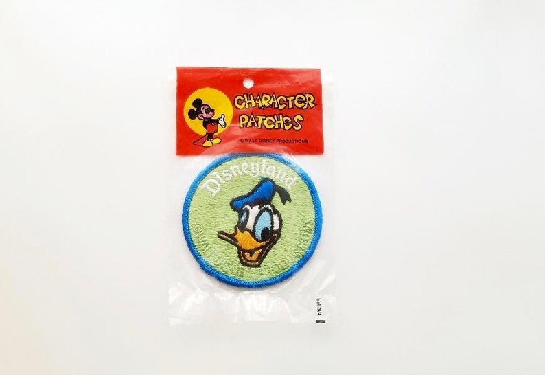 Disneyland Vintage Donald Duck Patch from the 1970/'s Souvenir Disney Collectible