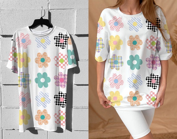 ONE SIZE, Oversized Daisy Flower Print Tee Dress Plus Size Available 