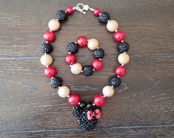 Minnie Mouse Christmas inspired Chunky Bubblegum Bead Necklace & Bracelet / Christmas / Winter / Holidays Disney