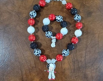 Villain inspired Cruella De Ville Chunky Bubblegum Bead Necklace & Bracelet Set / Dalmatians / Disney  / Star Wars