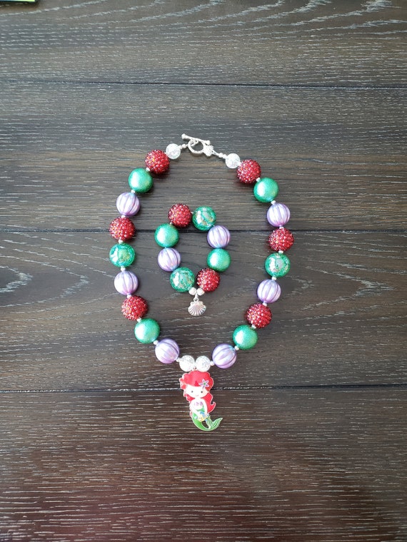 Little Mermaid //Princess Ariel Hair Bow And Chunky Bubblegum Necklace Set