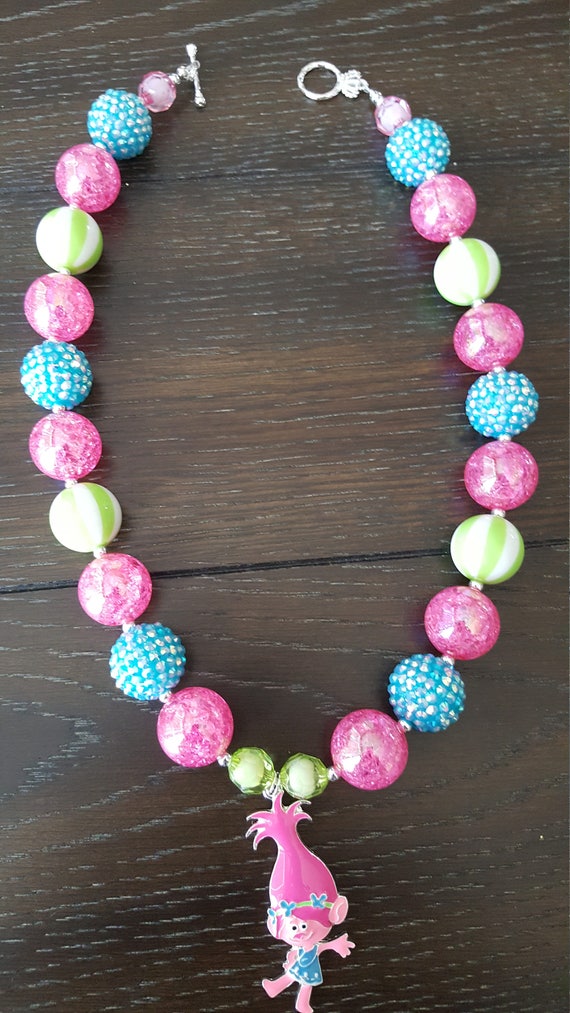 Bubblegum necklace best sale pendants