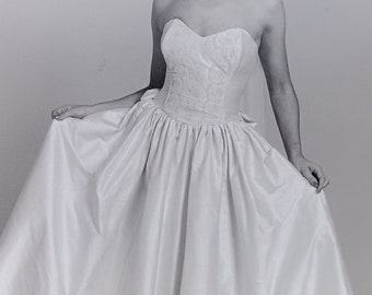Wedding Dress - Bridal Gown - Vintage - Sample - Silk - Lace - Strapless - Ballgown Skirt - Formal - Beach - Country Wedding