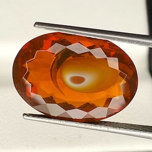 RARE Quality Natural Mexican Fire Opal Eye Faceted 19x13x9 MM Oval Shape. Amazing Luster With Loop Clean Fire Opal Calibrated Loose Gemstone