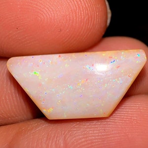 5 Ct, Natural Australian Opal Cabochon, Natural Opal, Welo Opal, Flashy Opal, Australian Opal, Loose Gemstone, Gemstone Cabochon 23x11x4 MM.