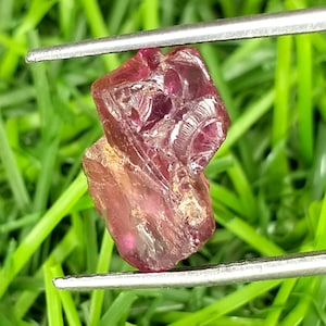 6 Carat, Genuine Rhodolite Raw Pink Colour Rhodolite Garnet Rough Clean Raw , Size 15x10x6 MM Good Quality Rough Loose Gemstone, Birthstone.
